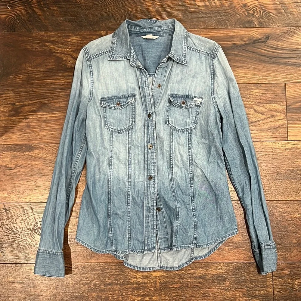 Jean button down - Picture 1 of 4